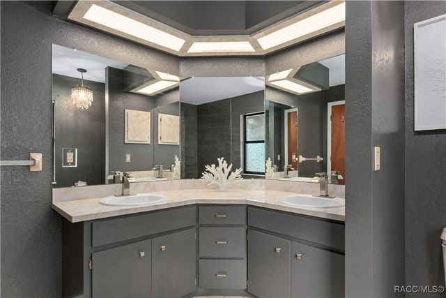 10180 N Citrus Springs Boulevard, Citrus Springs, FL 34434