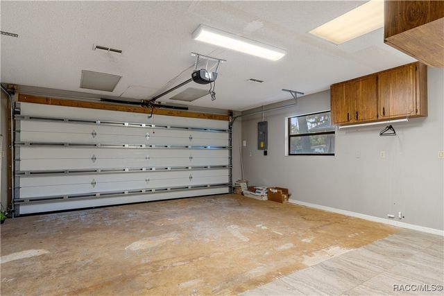 10180 N Citrus Springs Boulevard, Citrus Springs, FL 34434