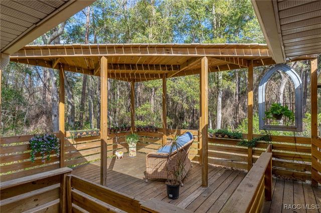 10180 N Citrus Springs Boulevard, Citrus Springs, FL 34434