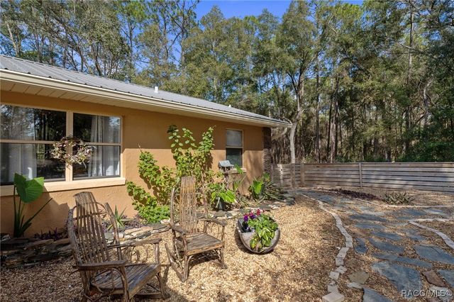 10180 N Citrus Springs Boulevard, Citrus Springs, FL 34434