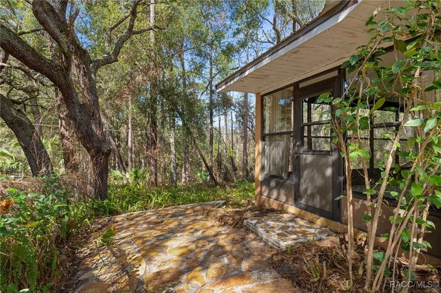 10180 N Citrus Springs Boulevard, Citrus Springs, FL 34434