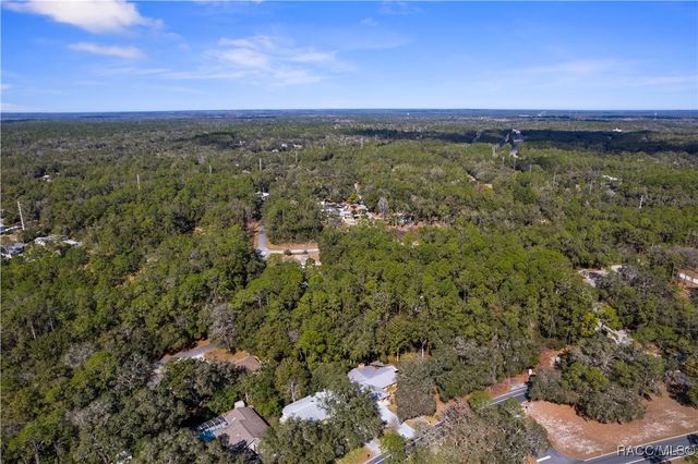 10180 N Citrus Springs Boulevard, Citrus Springs, FL 34434