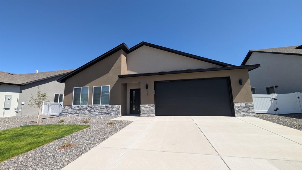 1723 Rusty Rivet Road, Fruita, CO 81521