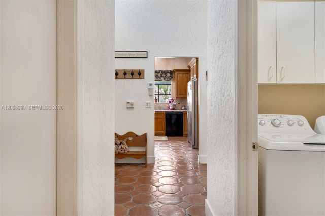 6540 Via Rosa, Boca Raton, FL 33433
