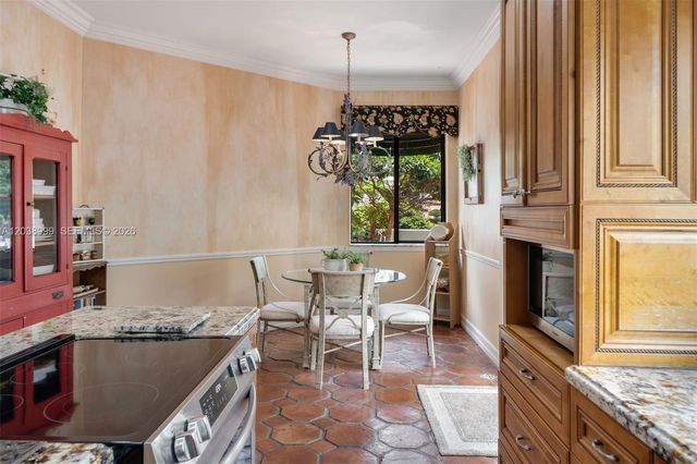 6540 Via Rosa, Boca Raton, FL 33433