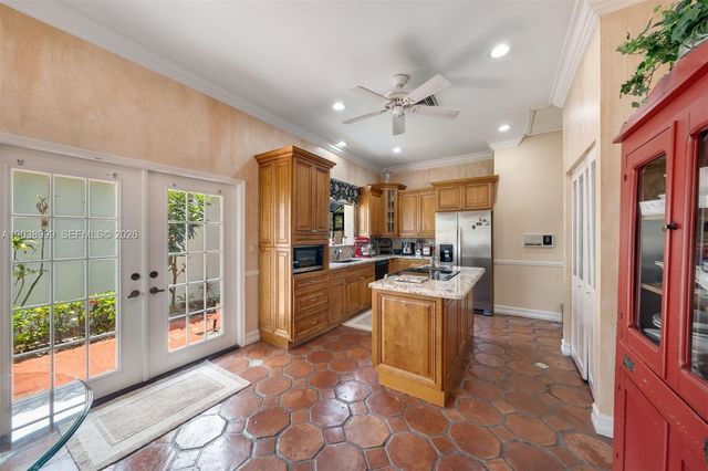 6540 Via Rosa, Boca Raton, FL 33433