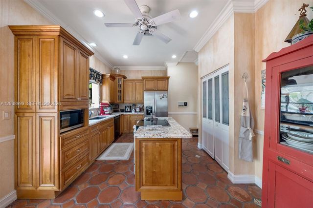 6540 Via Rosa, Boca Raton, FL 33433