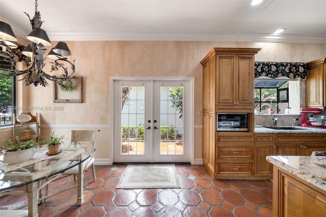 6540 Via Rosa, Boca Raton, FL 33433