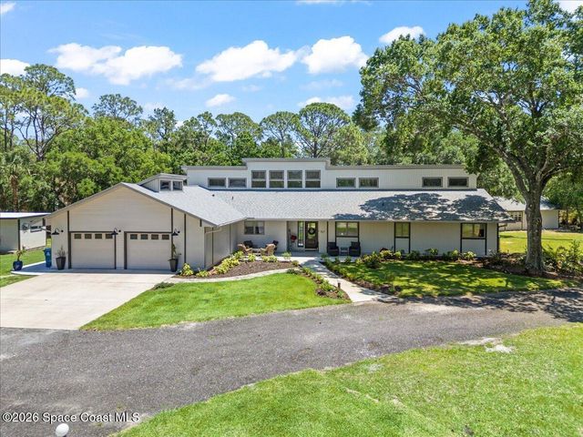 1527 Willard Road NW, Palm Bay, FL 32907