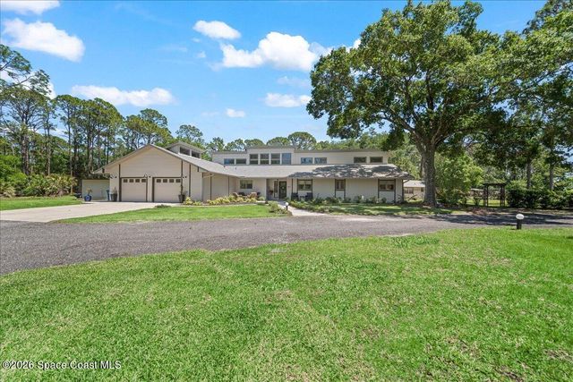 1527 Willard Road NW, Palm Bay, FL 32907