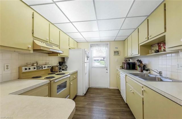 45 Tozer CT, Fort Myers, FL 33919