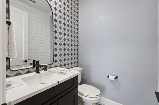 433 BLUE CYPRESS DRIVE, Groveland, FL 34736