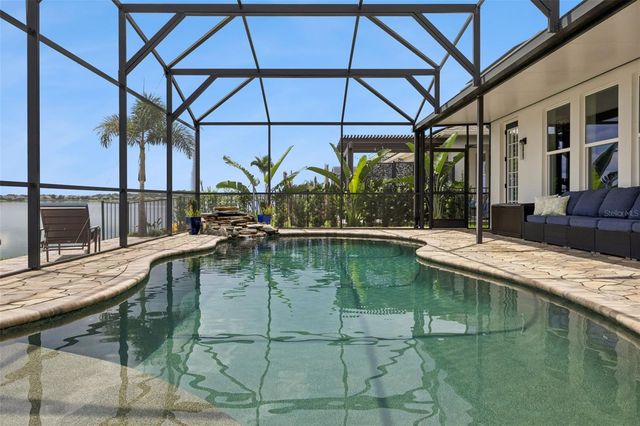 433 BLUE CYPRESS DRIVE, Groveland, FL 34736
