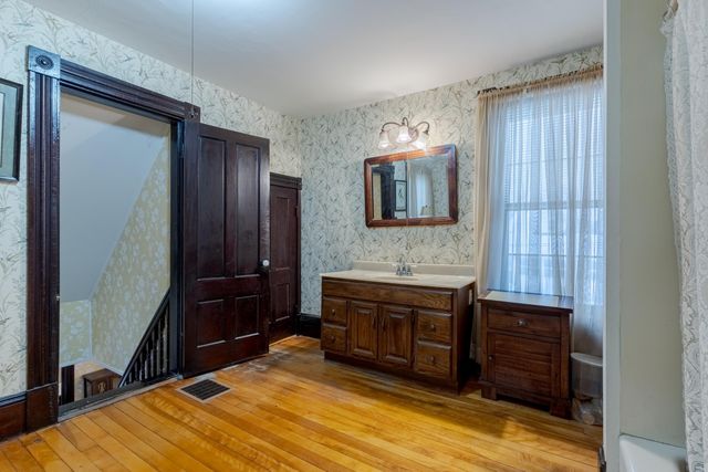 308 Main Street, Fremont, NH 03044