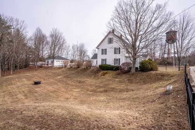 308 Main Street, Fremont, NH 03044