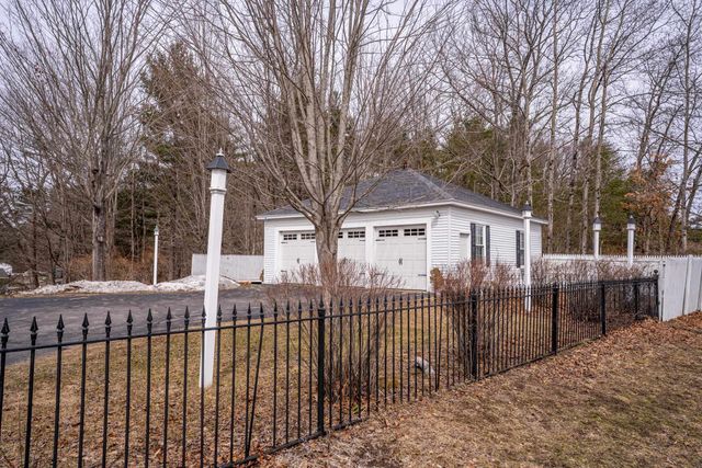 308 Main Street, Fremont, NH 03044