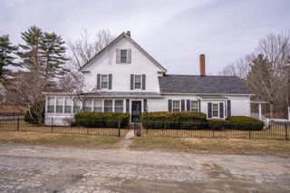 308 Main Street, Fremont, NH 03044