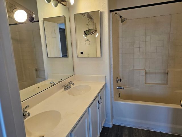 1026 W Libra Drive, Tempe, AZ 85283