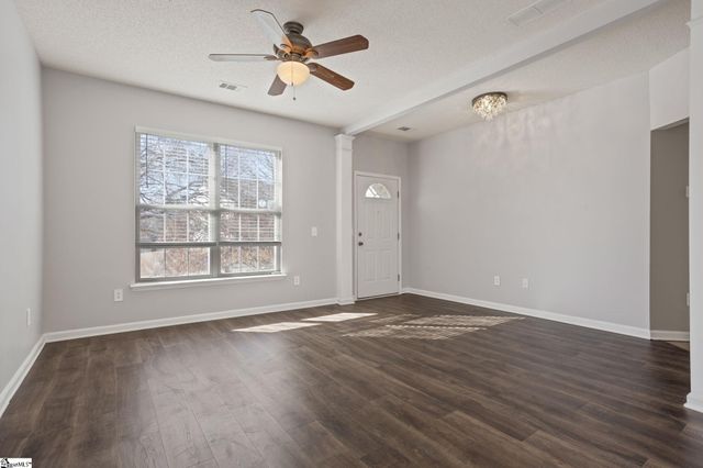 324 Karsten Creek Drive, Simpsonville, SC 29681