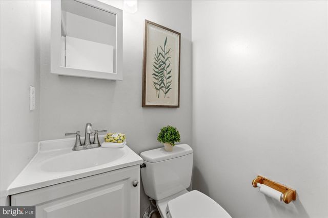 5838 BURKE MANOR CT, Burke, VA 22015
