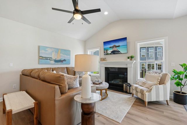 1730 Monte Vista DRIVE, Lake Geneva, WI 53147