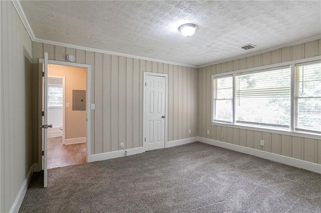 1867 Pinedale Place, Decatur, GA 30032