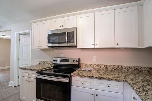 1867 Pinedale Place, Decatur, GA 30032