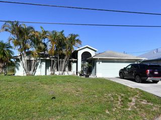 3071 SE Galt Circle, Port St. Lucie, Port St Lucie, FL 34984