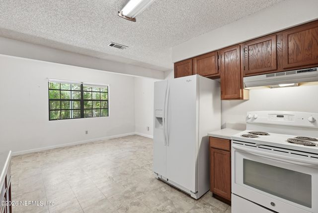 7593 SILVER SANDS Road, Keystone Heights, FL 32656