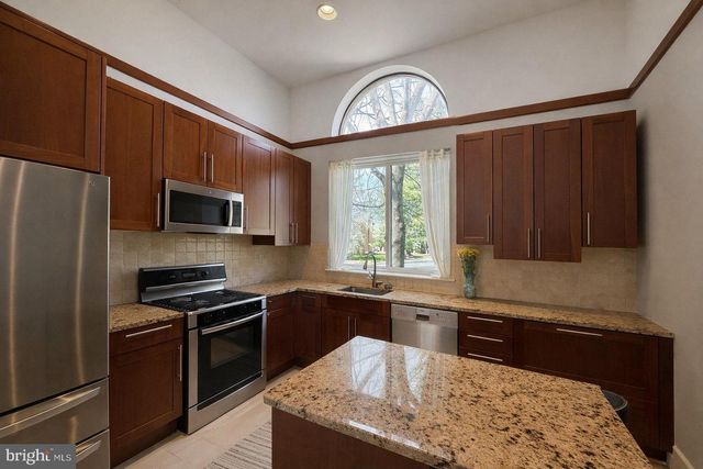 70 SAYRE DRIVE, Princeton, NJ 08540