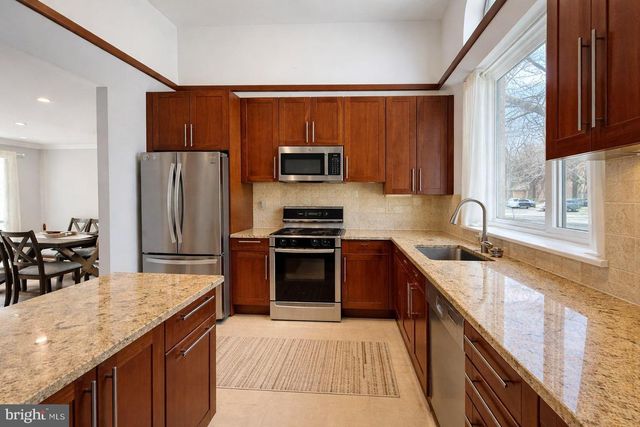 70 SAYRE DRIVE, Princeton, NJ 08540