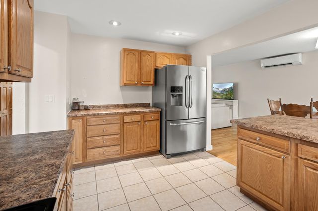 210 29th Avenue N, Fargo, ND 58102