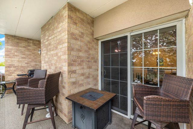 7809 Bristol Park Drive 2SW, Tinley Park, IL 60477