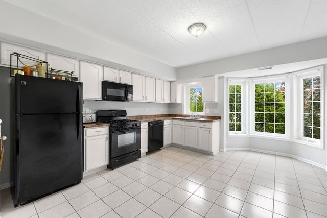 7809 Bristol Park Drive 2SW, Tinley Park, IL 60477