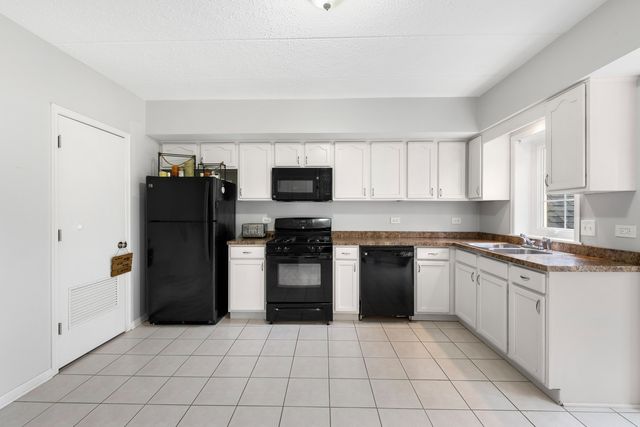 7809 Bristol Park Drive 2SW, Tinley Park, IL 60477