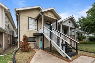 620 Ball Avenue B, Galveston, TX 77550