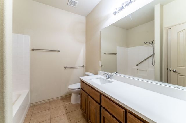 11156 Hawks Landing Road, Fort Worth, TX 76052