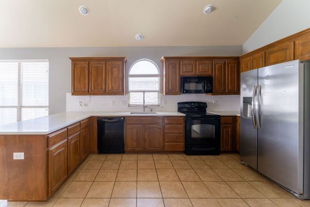 11156 Hawks Landing Road, Fort Worth, TX 76052