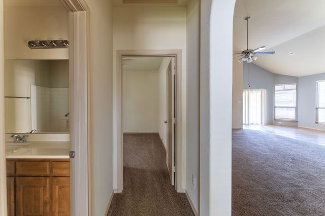 11156 Hawks Landing Road, Fort Worth, TX 76052