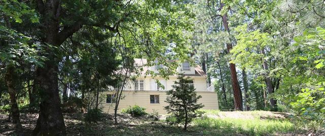 2840 Gardella Ln, Camino, CA 95709