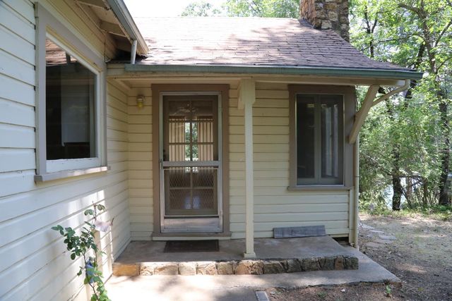 2840 Gardella Ln, Camino, CA 95709