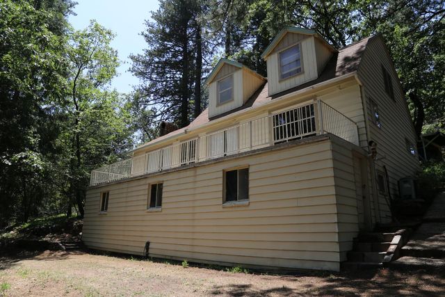 2840 Gardella Ln, Camino, CA 95709