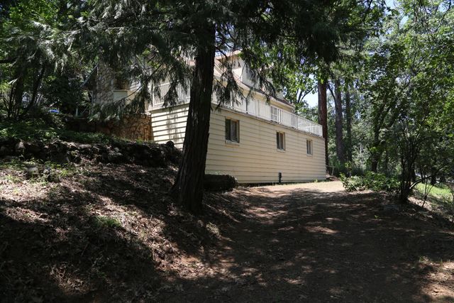 2840 Gardella Ln, Camino, CA 95709