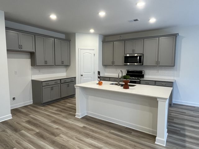 1604 Burlwood Court, Murfreesboro, TN 37129