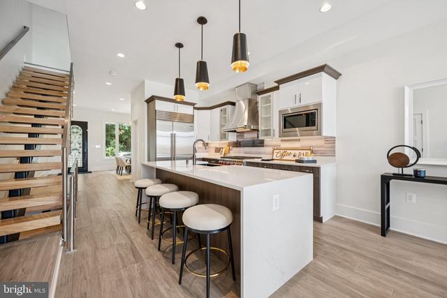 3550 WHITEHAVEN PKWY NW, Washington, DC 20007