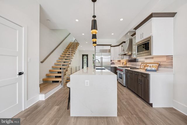 3550 WHITEHAVEN PKWY NW, Washington, DC 20007