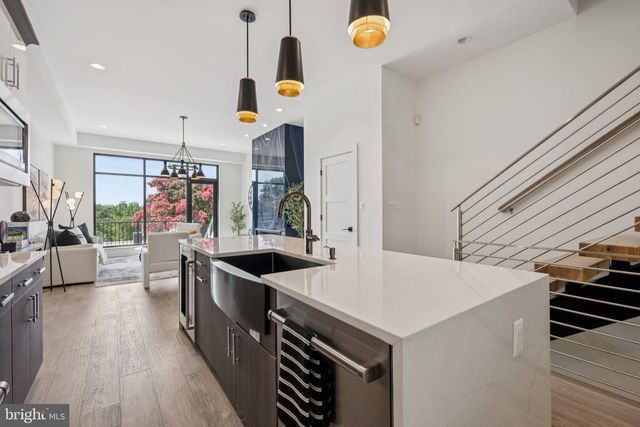 3550 WHITEHAVEN PKWY NW, Washington, DC 20007