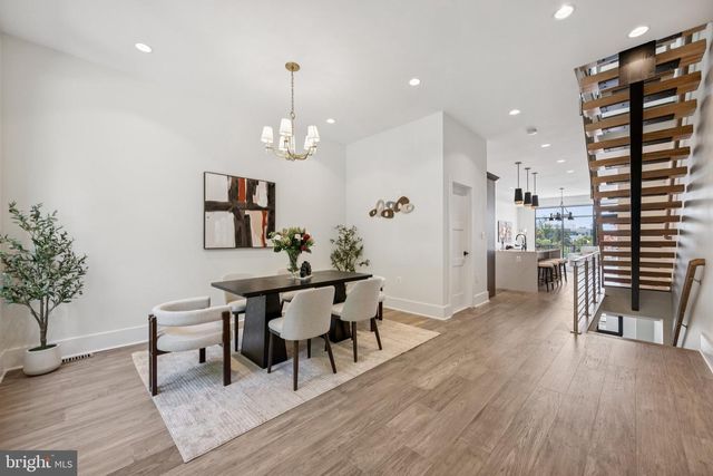 3550 WHITEHAVEN PKWY NW, Washington, DC 20007