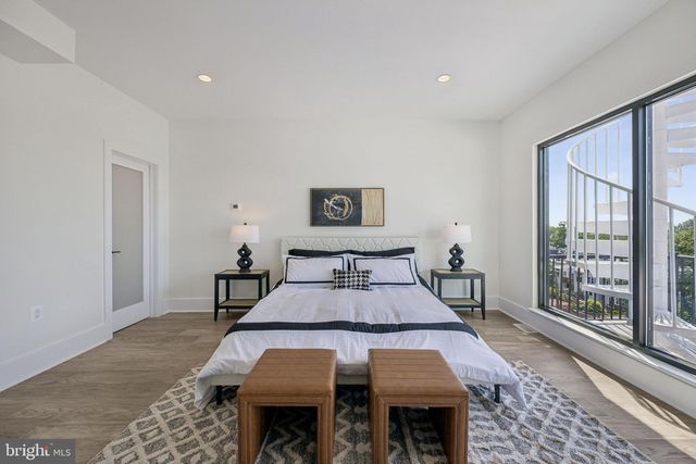 3550 WHITEHAVEN PKWY NW, Washington, DC 20007