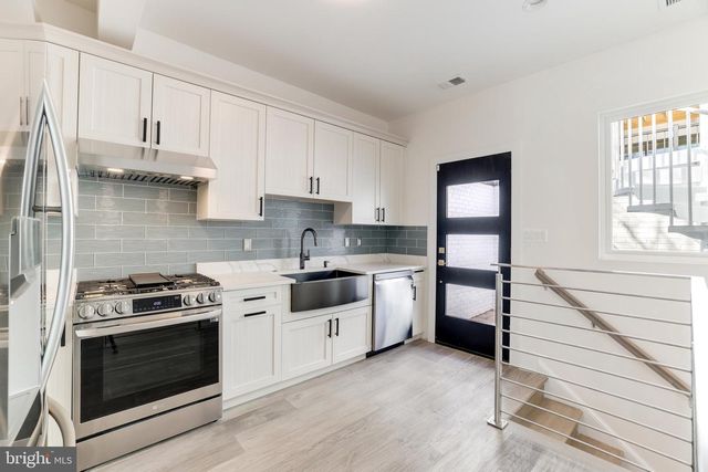 3550 WHITEHAVEN PKWY NW, Washington, DC 20007